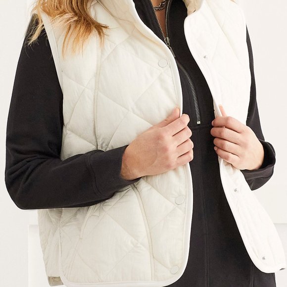 Tribal Vest - Picture 3 of 11